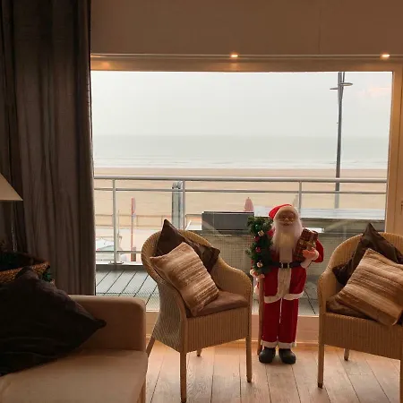 Thalassa Apartment *